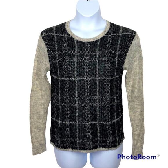 Ann Taylor LOFT Mohair Blend Crew Neck Grey Sweater Size Medium - Picture 2 of 16
